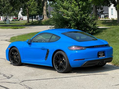Certified 2025 Porsche 718 Cayman RWD image 3
