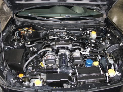 Used 2017 Toyota 86 image 28