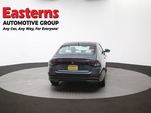 Used 2025 Honda Accord LX image 36
