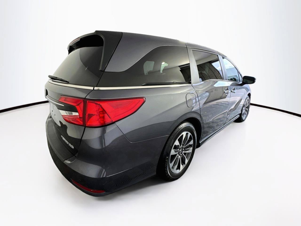 Used 2024 Honda Odyssey EX-L image 9