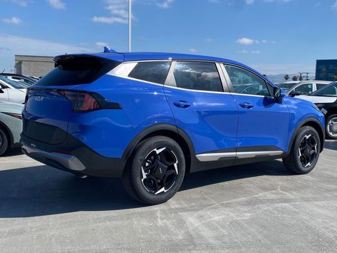 New 2026 Kia Sportage EX FWD image 3