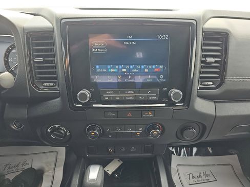 Used 2023 Nissan Frontier SV w/ Midnight Edition Package AWD/4WD image 17