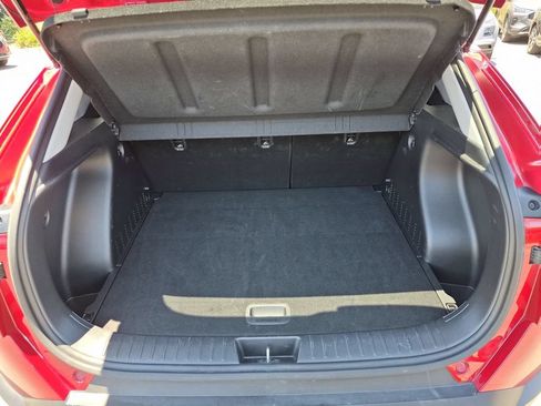 Used 2025 Hyundai Kona SEL FWD image 29