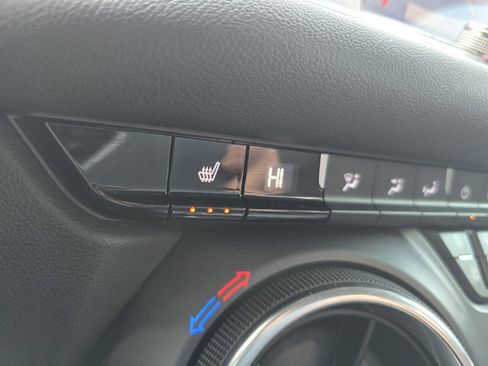 Used 2022 Chevrolet Blazer LT w/ Sound & Technology Package image 21