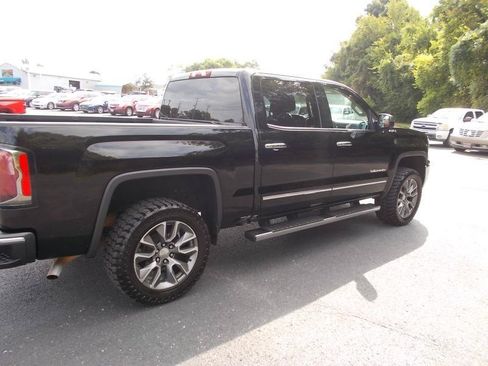 Used 2017 GMC Sierra 1500 SLT w/ SLT Premium Package AWD/4WD image 13
