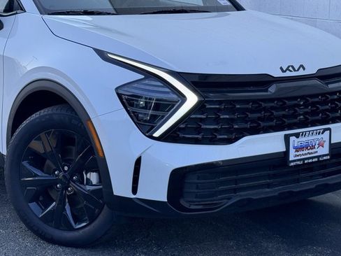 New 2025 Kia Sportage X-Line image 3