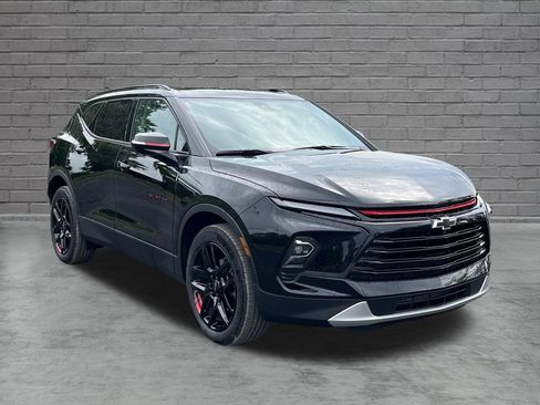 Used 2024 Chevrolet Blazer LT w/ Sound & Technology Package AWD/4WD image 6
