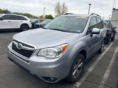 Used 2016 Subaru Forester 2.5i Premium w/ All-Weather Package AWD/4WD image 3