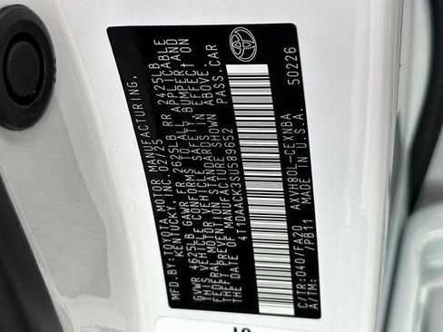 Certified 2025 Toyota Camry LE image 39