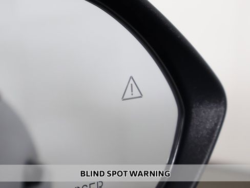 Used 2025 Kia K4 LXS image 4