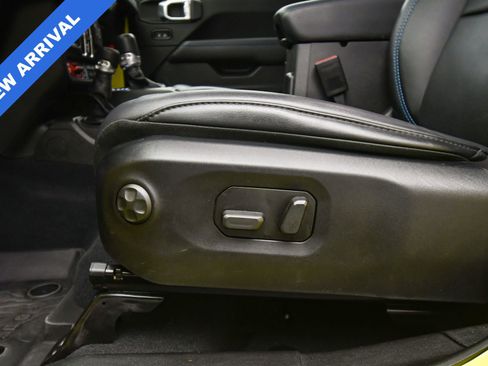 Used 2024 Jeep Wrangler Unlimited Rubicon 4xe image 39