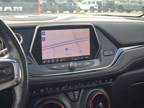 Used 2021 Chevrolet Blazer RS w/ Enhanced Convenience Package FWD image 17