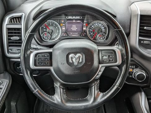 Used 2022 RAM 2500 Big Horn w/ Level C Equiment Group AWD/4WD image 18