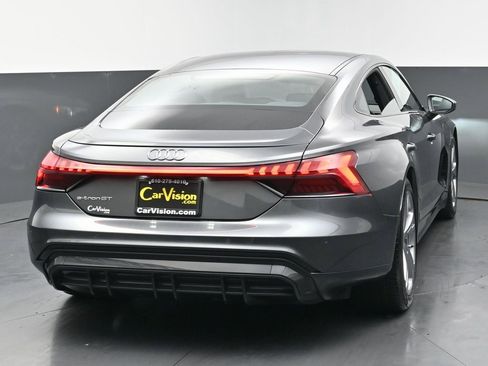 Used 2023 Audi e-tron GT Premium Plus image 4