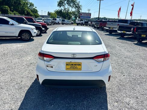 Used 2023 Toyota Corolla LE w/ LE Convenience Package FWD image 17