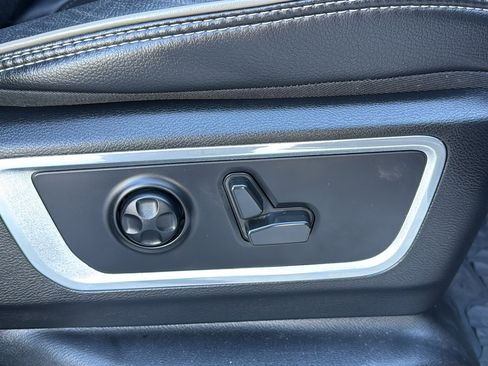 Certified 2021 RAM 1500 Laramie image 33