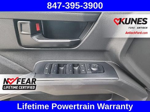 Used 2024 Toyota Tacoma SR5 AWD/4WD image 49