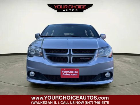 Used 2019 Dodge Grand Caravan GT FWD image 2