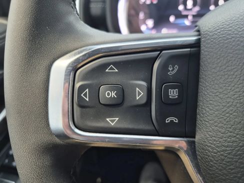 Used 2026 RAM 3500 Laramie AWD/4WD image 28