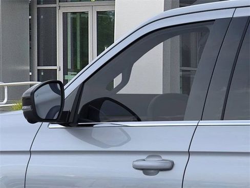 New 2026 Ford Expedition Active image 20