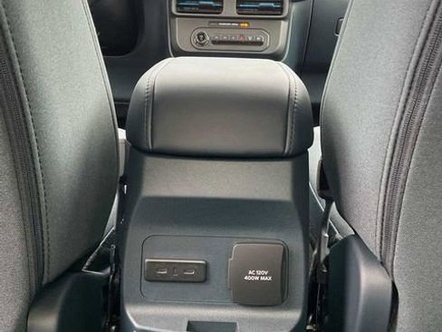 Used 2026 Ford Maverick XLT w/ XLT Luxury Package AWD/4WD image 39