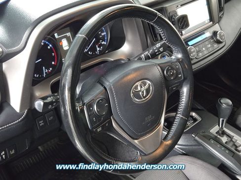 Used 2018 Toyota RAV4 XLE image 25