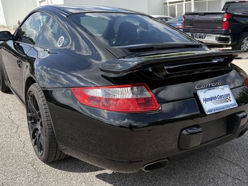 Used 2005 Porsche 911 Carrera RWD image 8