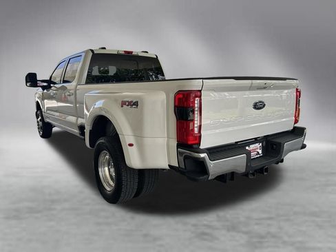 Used 2025 Ford F350 Lariat w/ Lariat Ultimate Package AWD/4WD image 4