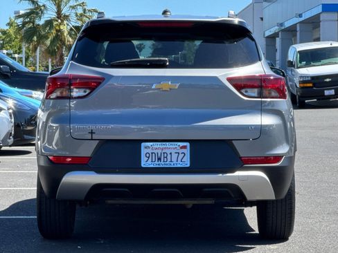 Used 2023 Chevrolet TrailBlazer LT FWD image 6