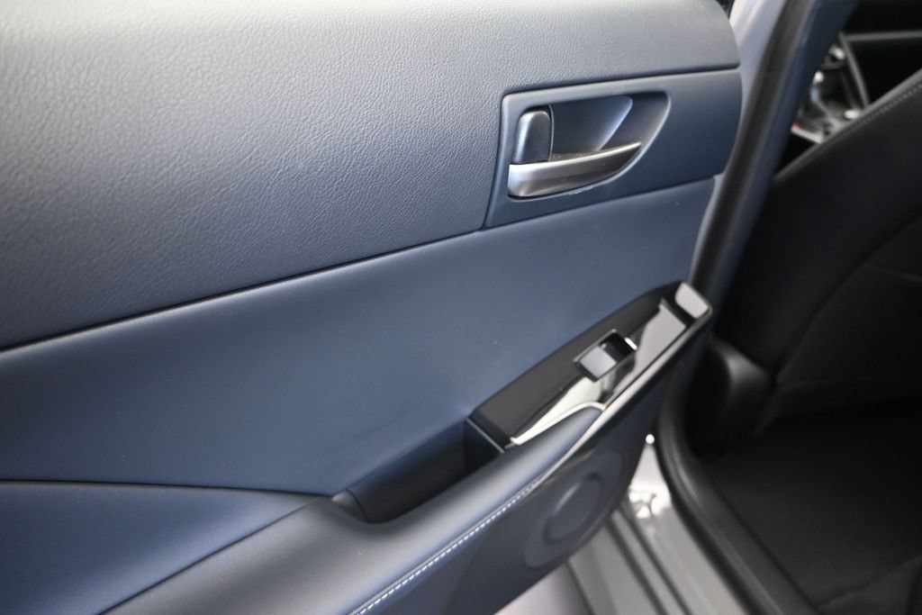 Certified 2025 Lexus IS 350 F Sport RWD image 15
