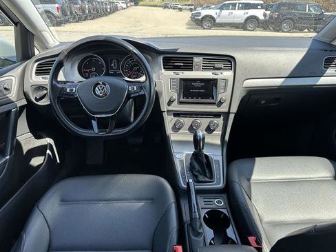 Used 2015 Volkswagen Golf TDI S FWD image 12