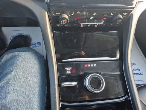 Used 2021 Jeep Grand Cherokee L Limited image 17