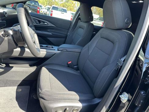 New 2026 Chevrolet Equinox EV LT image 20