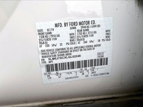 Used 2020 Lincoln Aviator Reserve w/ Equipment Group 201A image 3