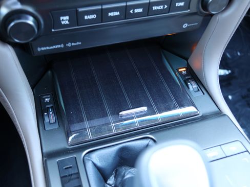 Certified 2023 Lexus GX 460 Premium w/ Premium Package image 28