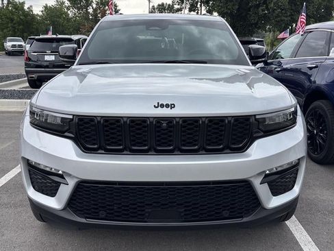 Used 2025 Jeep Grand Cherokee Limited w/ Luxury Tech Group II AWD/4WD image 1
