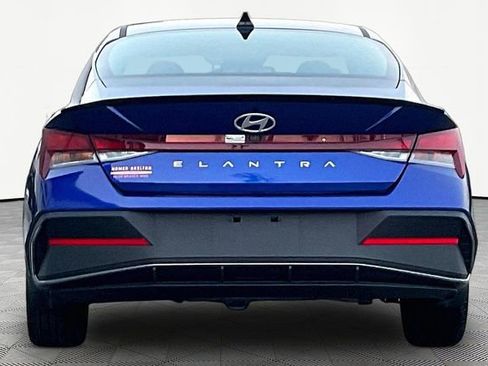 Certified 2026 Hyundai Elantra Sport FWD image 4