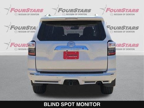 Used 2024 Toyota 4Runner Limited AWD/4WD image 5