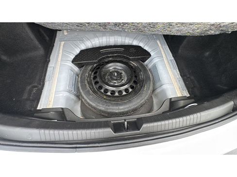 Used 2023 Chevrolet Malibu LT FWD image 22