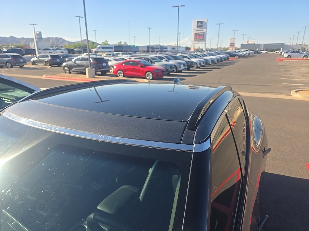 Used 2023 Genesis GV60 Advanced AWD/4WD image 9