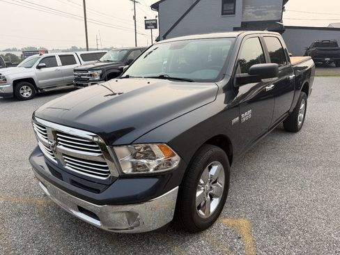 Used 2018 RAM 1500 Big Horn AWD/4WD image 1