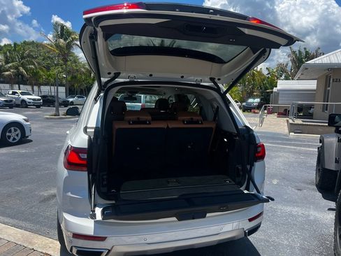Used 2019 BMW X7 xDrive50i w/ Cold Weather Package AWD/4WD image 32