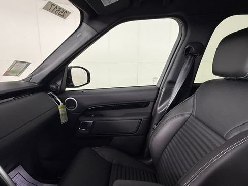 New 2025 Land Rover Discovery S AWD/4WD image 20