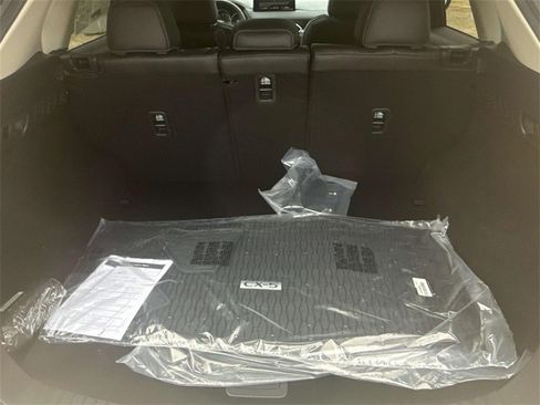 New 2025 MAZDA CX-5 AWD 2.5 S w/ Preferred Package image 22