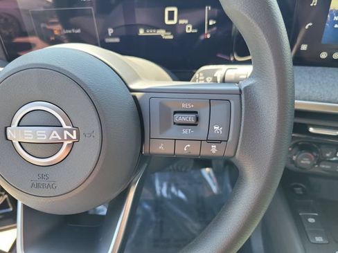New 2026 Nissan Kicks SV w/ SV Premium Package FWD image 12