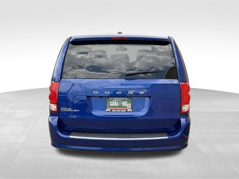 Used 2019 Dodge Grand Caravan SE w/ UConnect Hands-Free Group FWD image 6