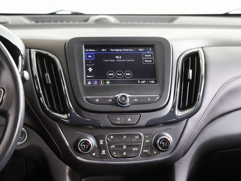 Used 2022 Chevrolet Equinox RS image 16