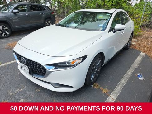 Used 2025 MAZDA MAZDA3 s FWD image 1