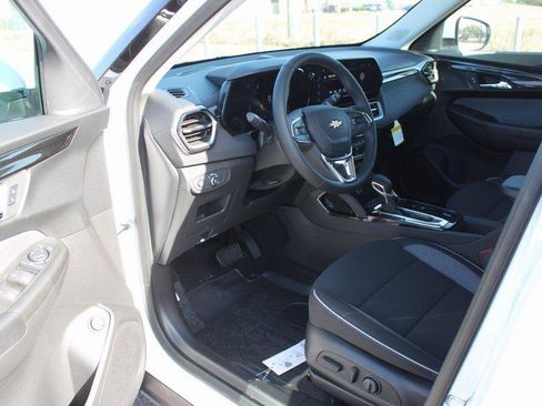 New 2026 Chevrolet TrailBlazer LT w/ Convenience Package image 11