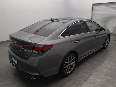 Used 2018 Hyundai Sonata Limited FWD image 9